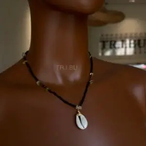 Tr.i.bu – Collier Cyprea