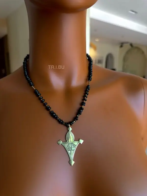 Tr.i.bu – Collier BAGZAN