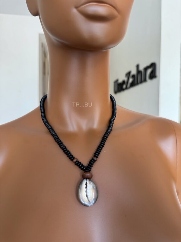 TR.I.BU – Collier YLABI (Édition limitée
