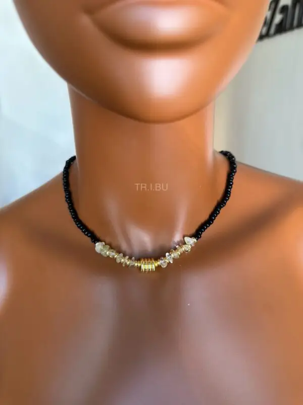 TR.I.BU – Collier OANO