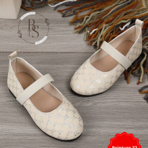 Chaussures plates ivoire fille princesse – Pointure 32