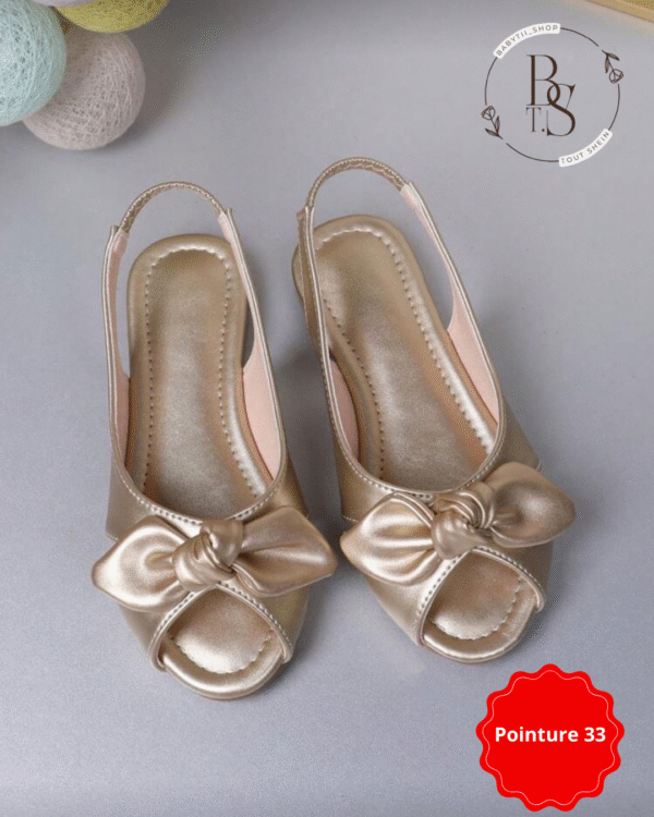 Sandales dorées fille avec nœud papillon – Pointure 33