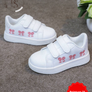 Baskets enfant blanches respirantes avec nœud brodé – P31