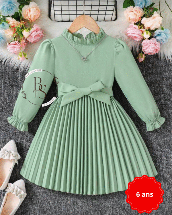 Robe pour jeune fille avec franges, manches à volants et ceinture – 6 ans