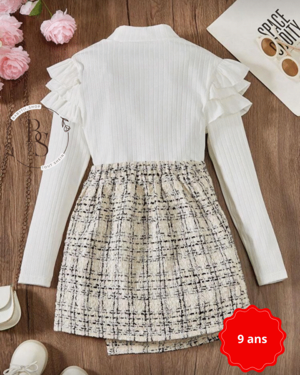 Ensemble fille 9 ans – Haut à volants chic + jupe à carreaux boutonnée – Image 2