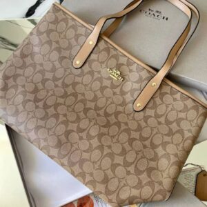 Sac style Coach – Imitation (Non Original)