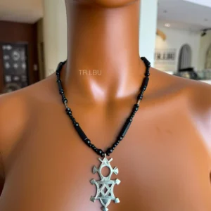 TR.I.BU – Collier KARAGA