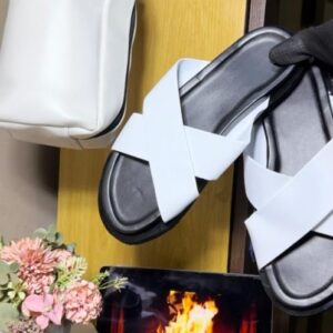 Ensemble Sandales Homme & Pochette – Taille 43