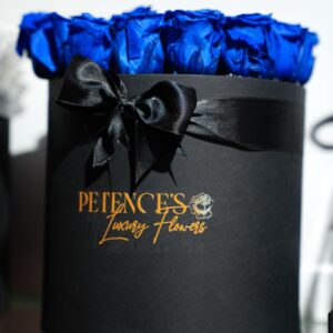 Box Florale Luxe  Roses Bleues  Élégance Moderne